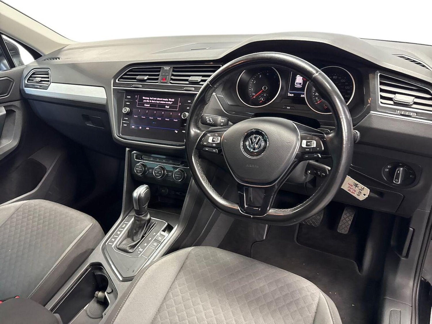 Used Volkswagen Tiguan 2020 for sale - 76365039: Photo 8
