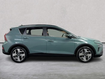 Used Hyundai BAYON 2023 for sale - 79495233: Photo