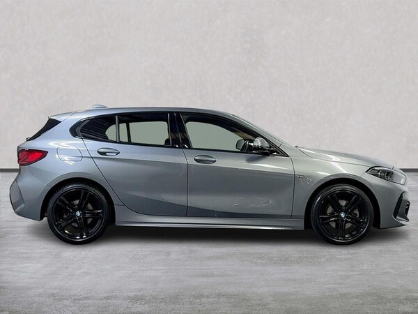 Used BMW 1 Series 2024 for sale - 76040685: Photo 3