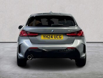 Used BMW 1 Series 2024 for sale - 76040685: Photo 4
