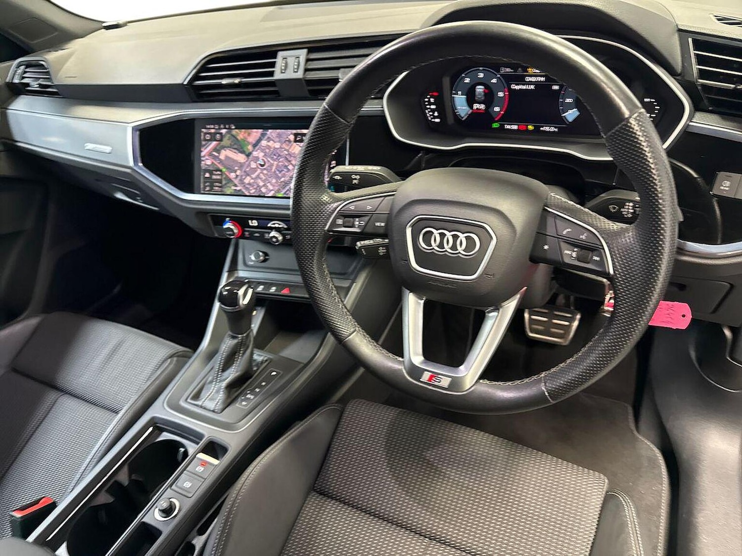 Used Audi Q3 2023 for sale - 76455239: Photo 9