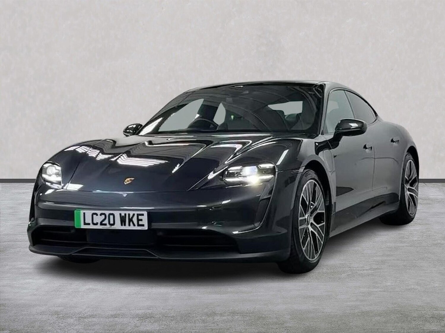 Used Porsche Taycan 2020 for sale - 78191952: Photo 22