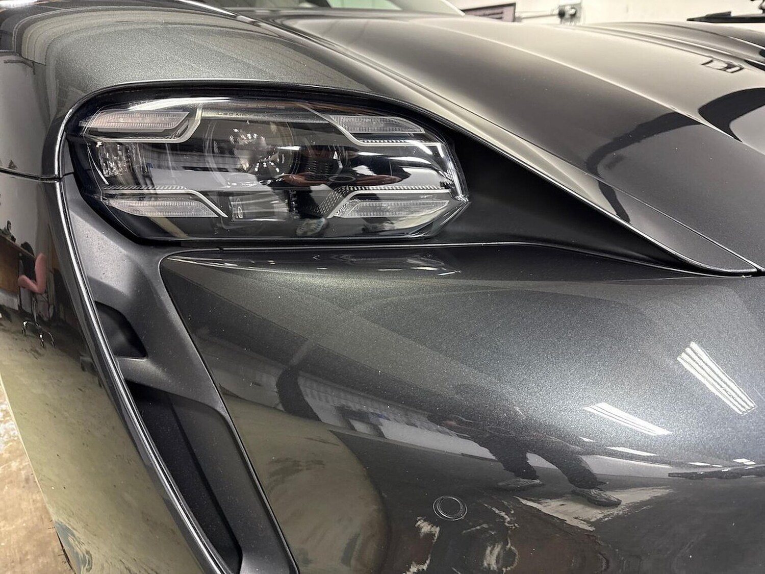 Used Porsche Taycan 2020 for sale - 78191952: Photo 33