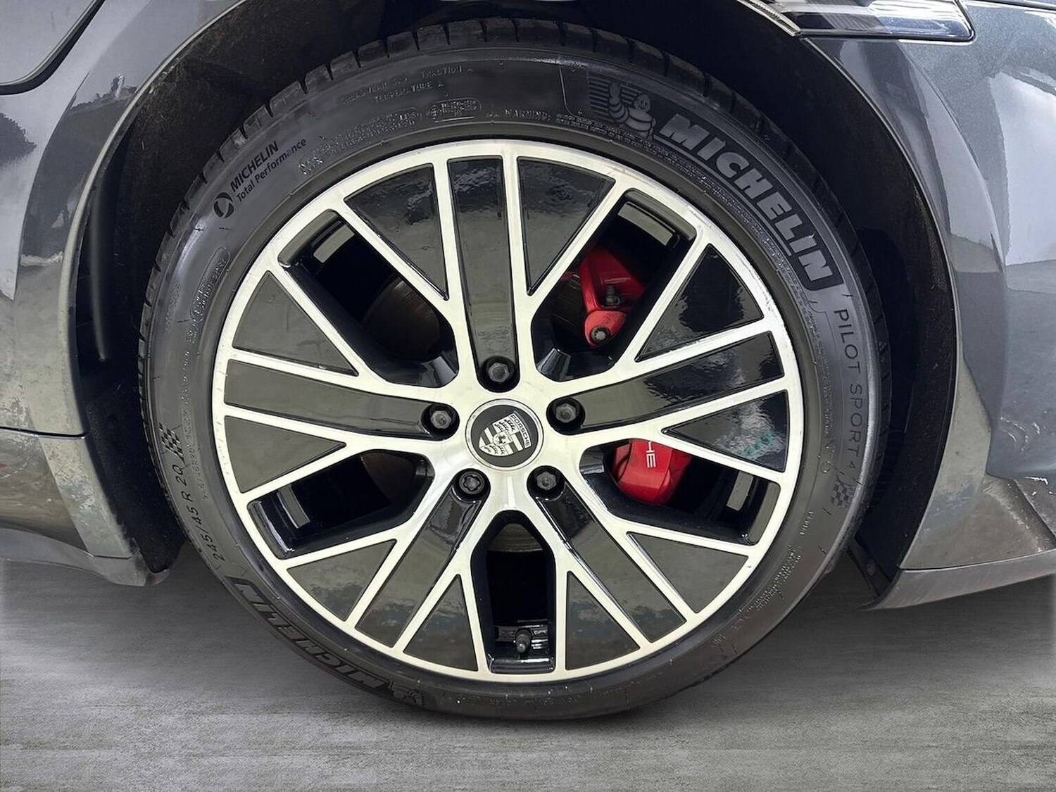 Used Porsche Taycan 2020 for sale - 78191952: Photo 8