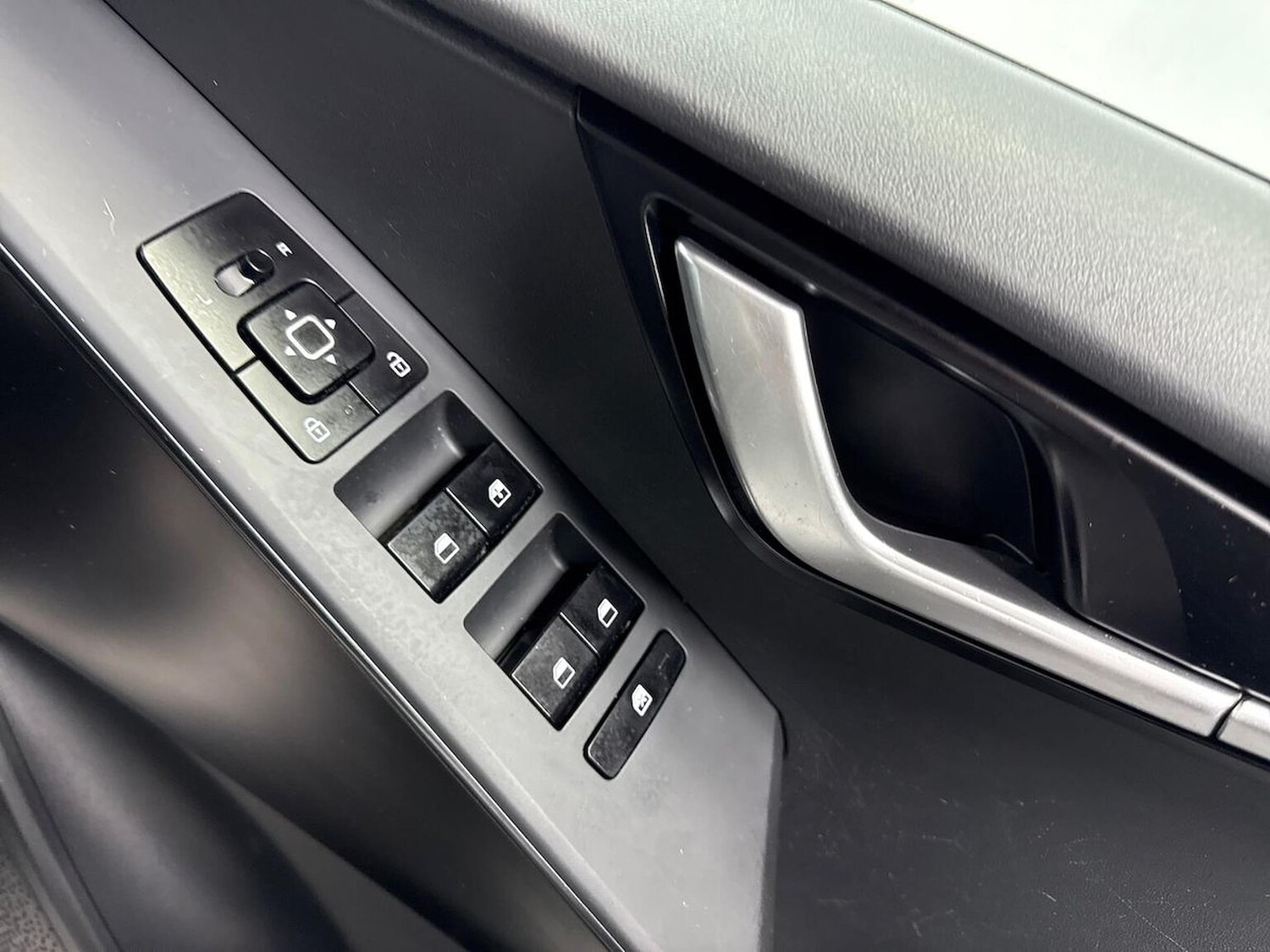 Used Kia Niro 2023 for sale - 77797015: Photo 21