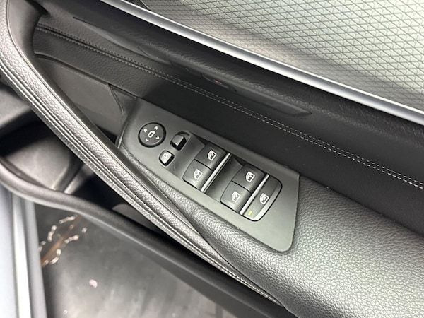 Used BMW 5 Series 2018 for sale - 76212029: Photo 21