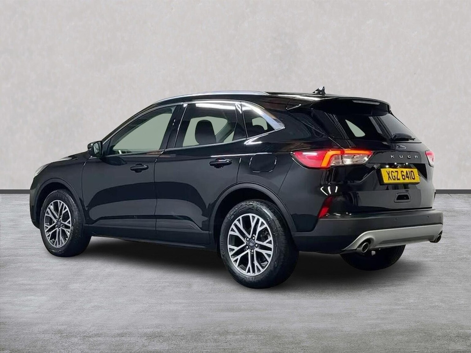 Used Ford Kuga 2022 for sale - 77003663: Photo 2