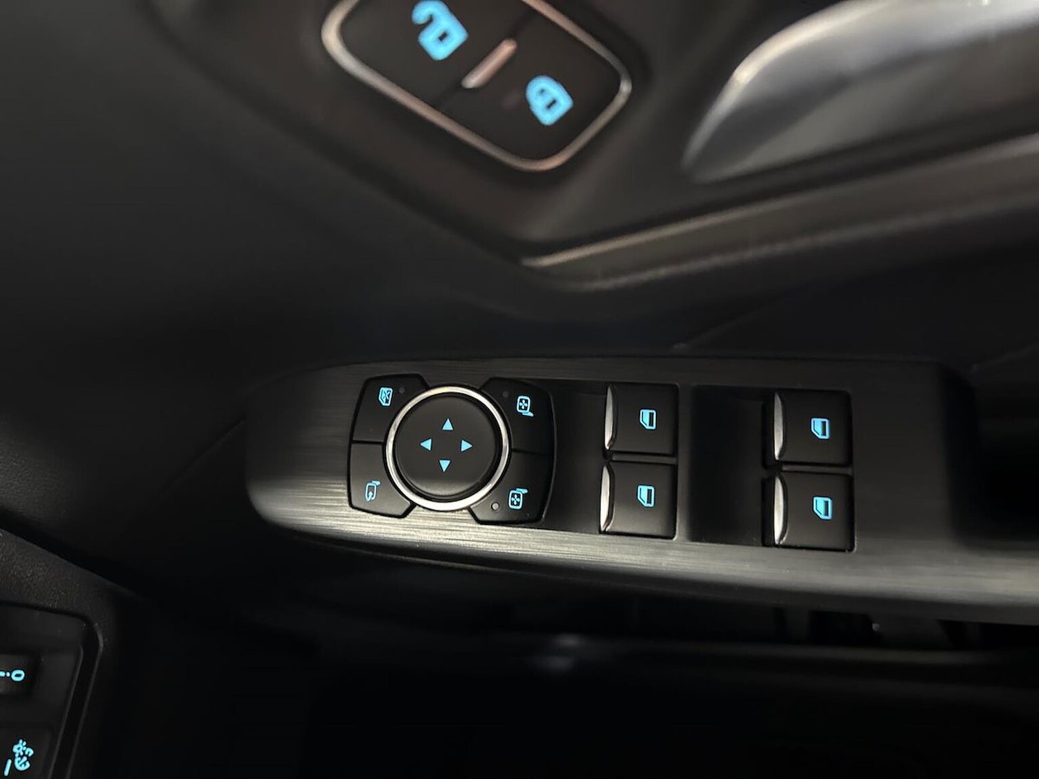 Used Ford Kuga 2022 for sale - 77003663: Photo 21