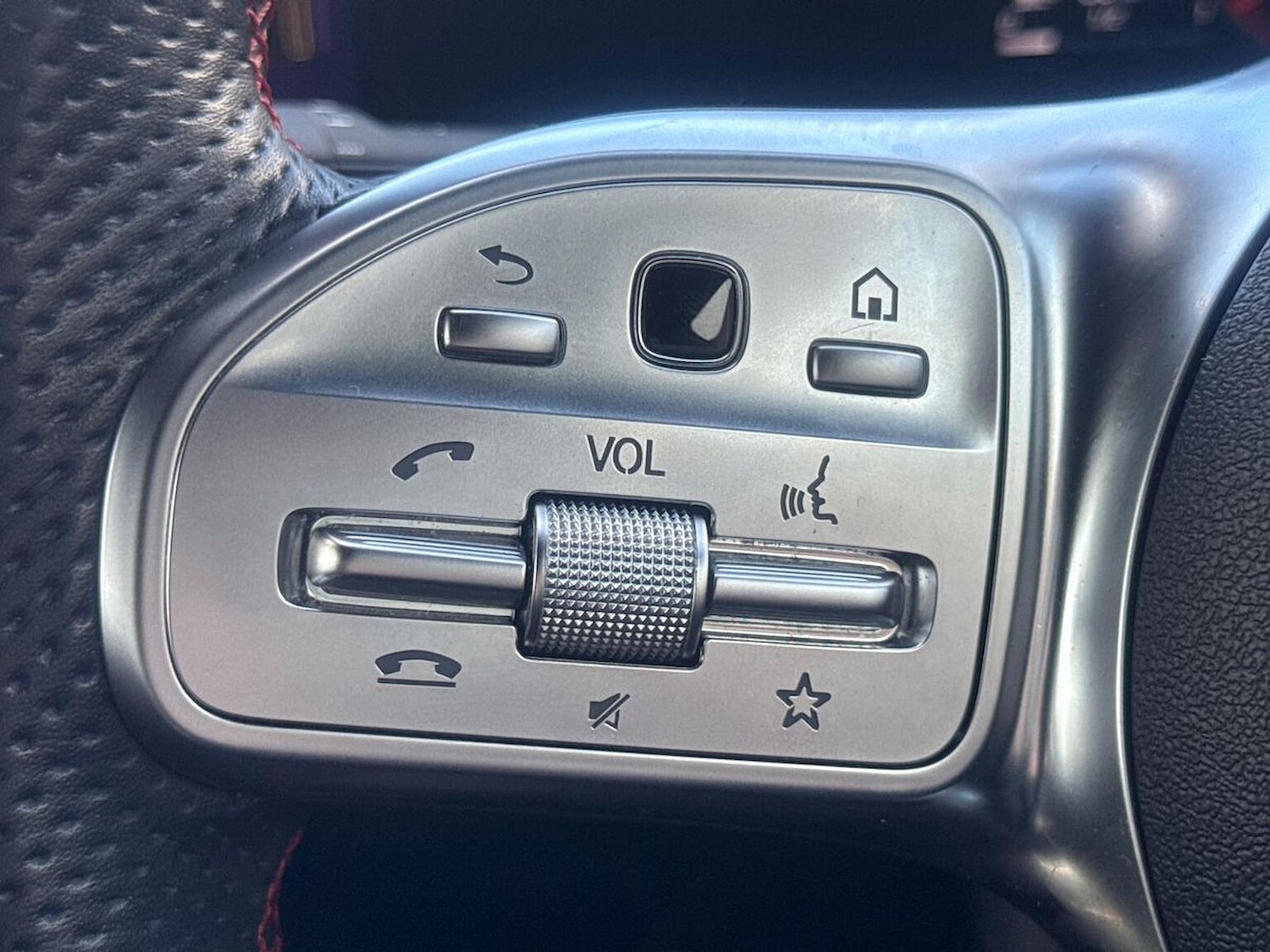 Used Mercedes-Benz A-Class 2020 for sale - 76287257: Photo 25