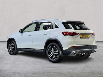 Used Mercedes-Benz GLA 2022 for sale - 76946996: Photo