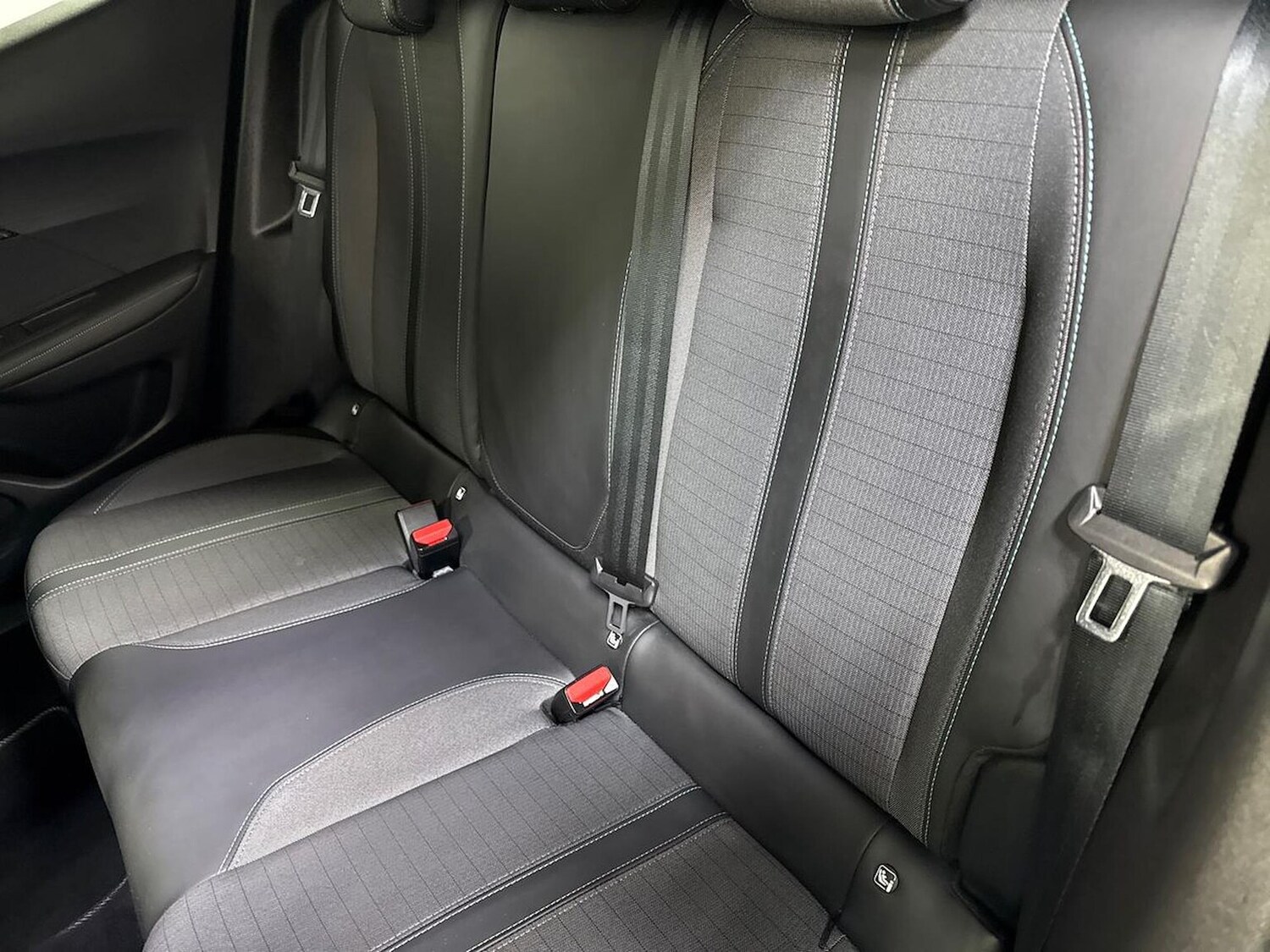 Used Peugeot 2008 2023 for sale - 77789515: Photo 16