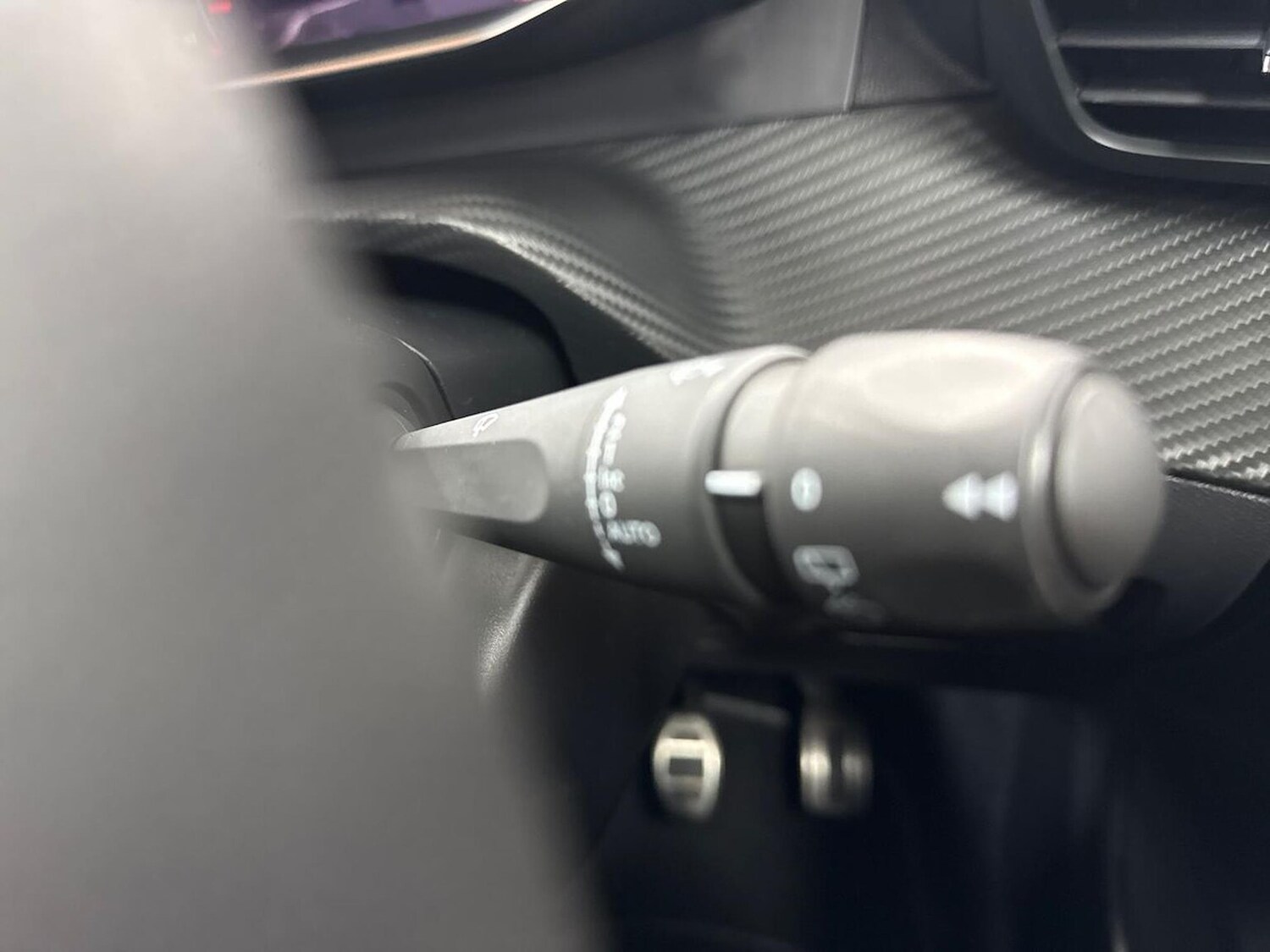 Used Peugeot 2008 2023 for sale - 77789515: Photo 27