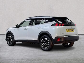 Used Peugeot 2008 2023 for sale - 77789515: Photo