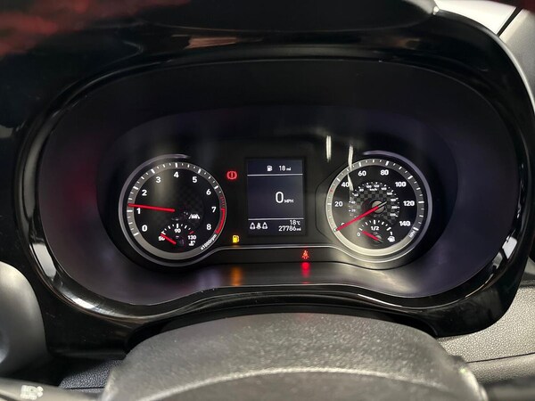 Used Hyundai i10 2022 for sale - 76114320: Photo 10