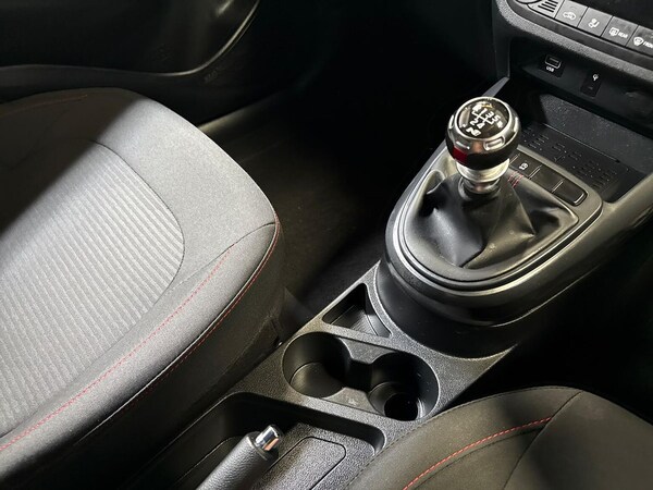 Used Hyundai i10 2022 for sale - 76114320: Photo 13
