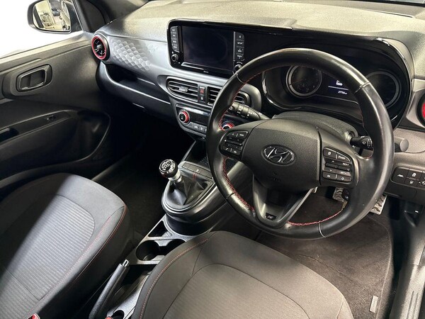 Used Hyundai i10 2022 for sale - 76114320: Photo 15