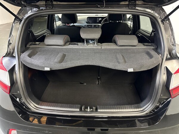 Used Hyundai i10 2022 for sale - 76114320: Photo 17