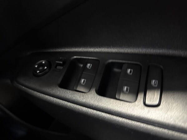 Used Hyundai i10 2022 for sale - 76114320: Photo 21