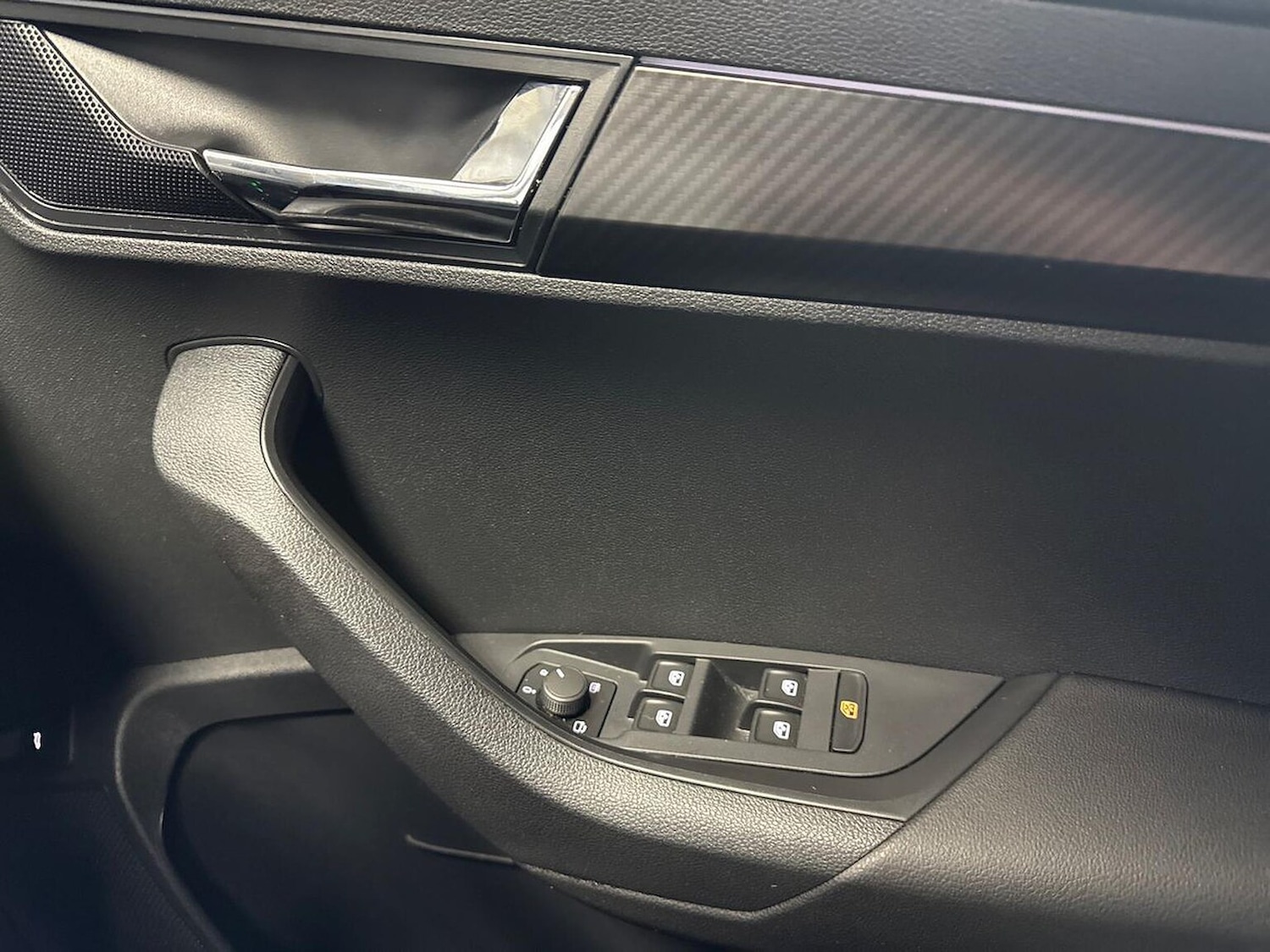 Used Skoda Karoq 2022 for sale - 76706498: Photo 21