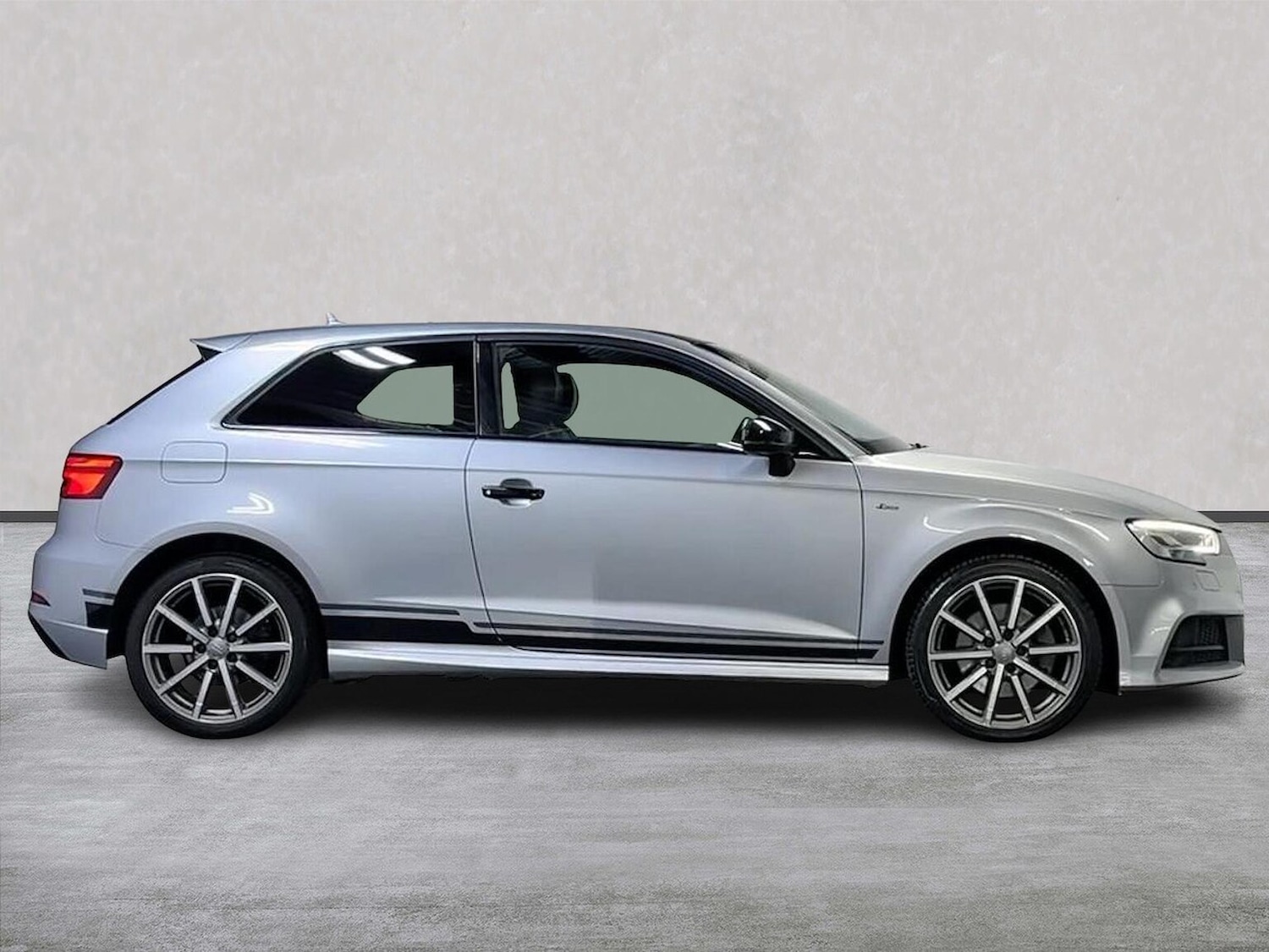 Used Audi A3 2017 for sale - 77489341: Photo 3