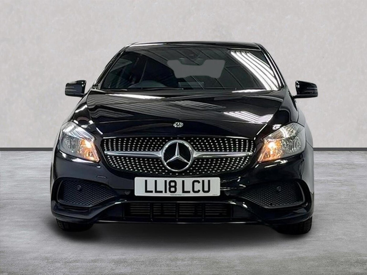 Used Mercedes-Benz A-Class 2018 for sale - 76407397: Photo 5