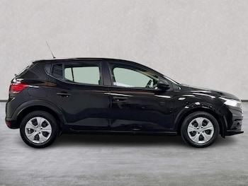 Used Dacia Sandero 2023 for sale - 79330236: Photo