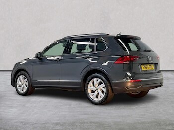 Used Volkswagen Tiguan 2024 for sale - 75490980: Photo