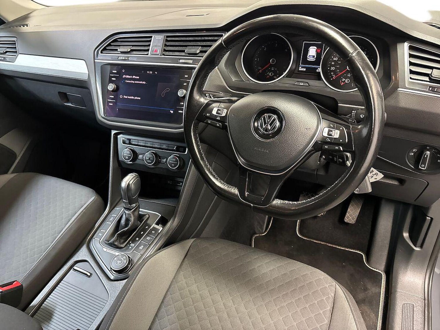 Used Volkswagen Tiguan 2017 for sale - 76905009: Photo 8