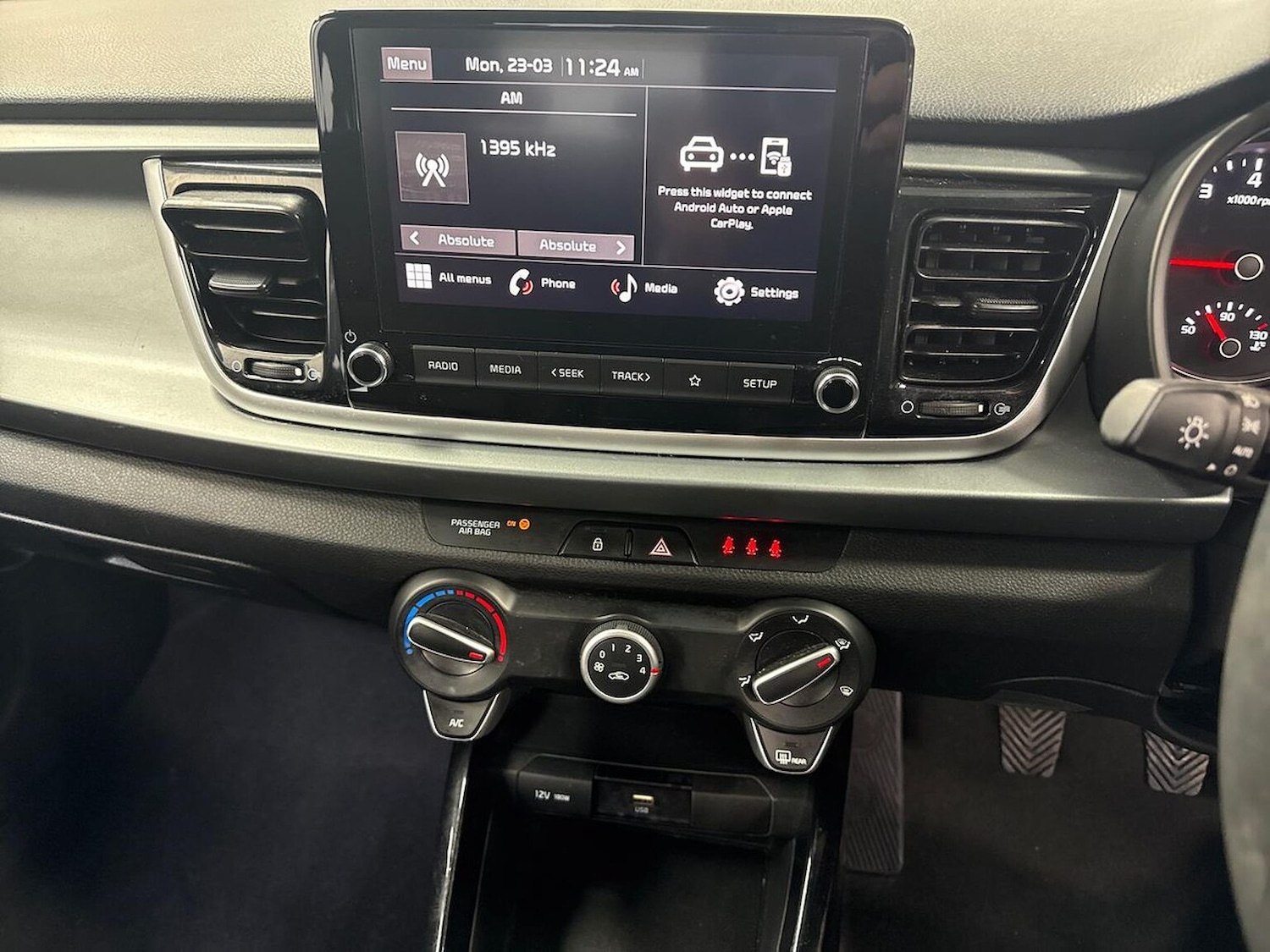 Used Kia Rio 2023 for sale - 78191499: Photo 13