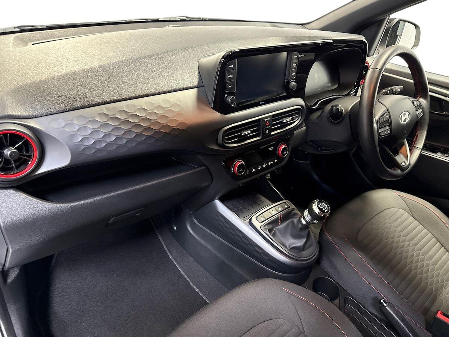 Used Hyundai i10 2024 for sale - 76264407: Photo 7