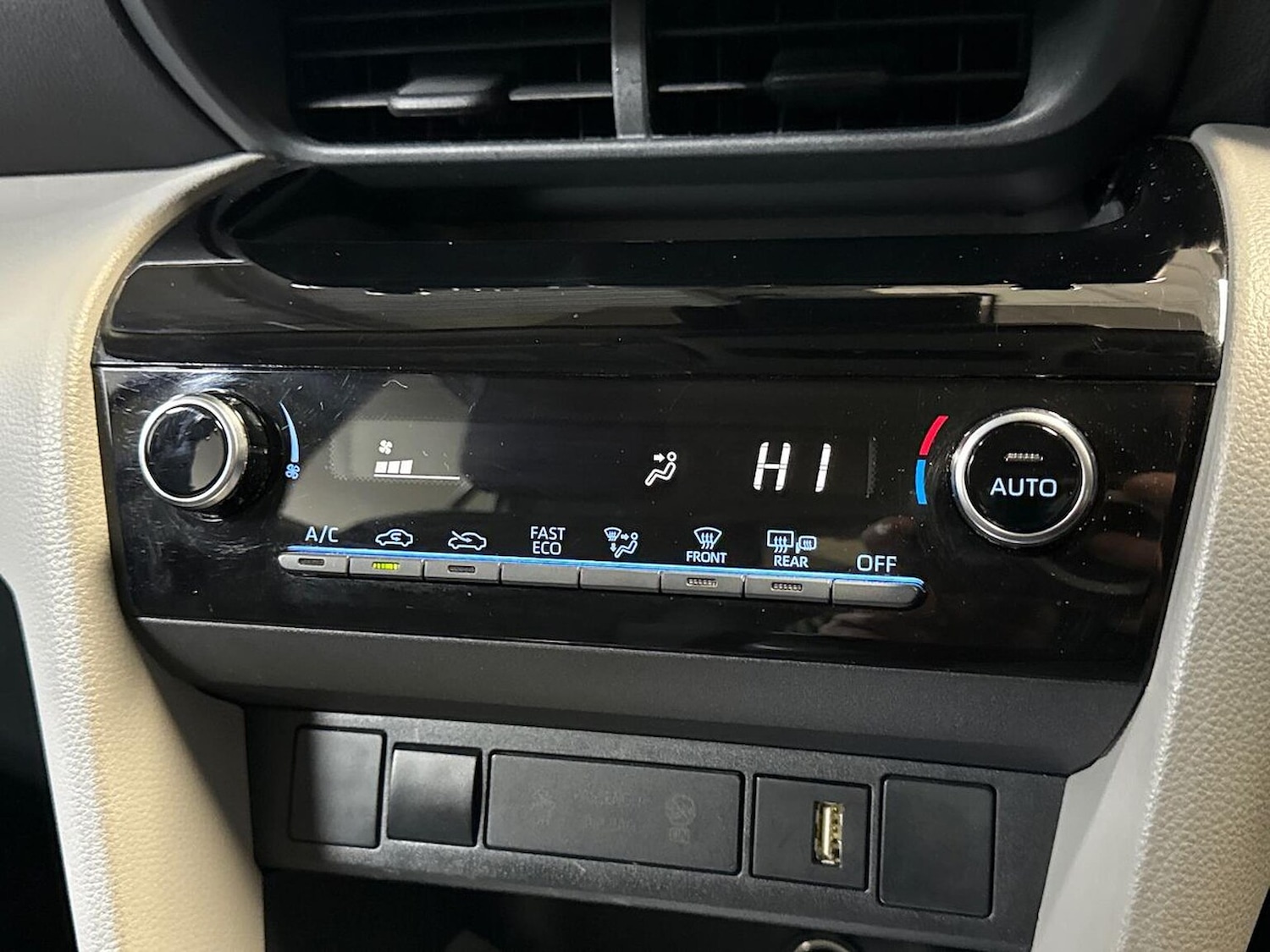 Used Toyota Yaris Cross 2021 for sale - 76807507: Photo 12