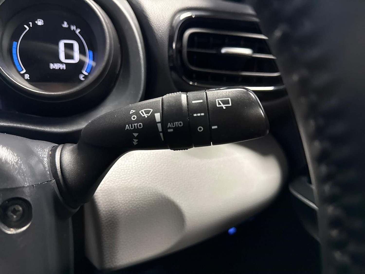 Used Toyota Yaris Cross 2021 for sale - 76807507: Photo 27