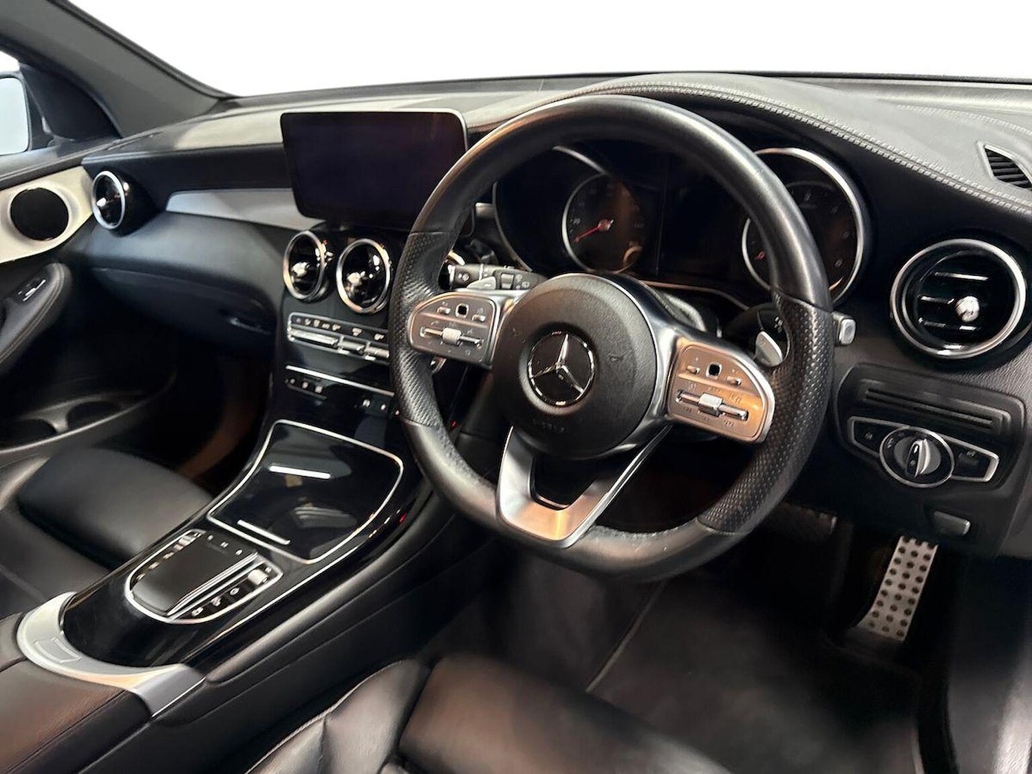 Used Mercedes-Benz GLC 2022 for sale - 77901603: Photo 8