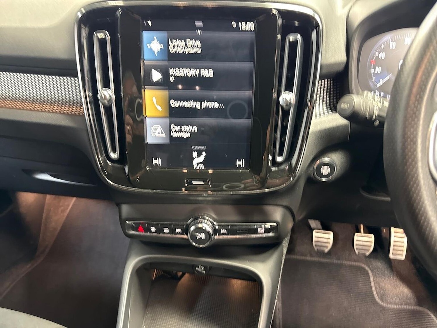 Used Volvo XC40 2021 for sale - 76396918: Photo 13