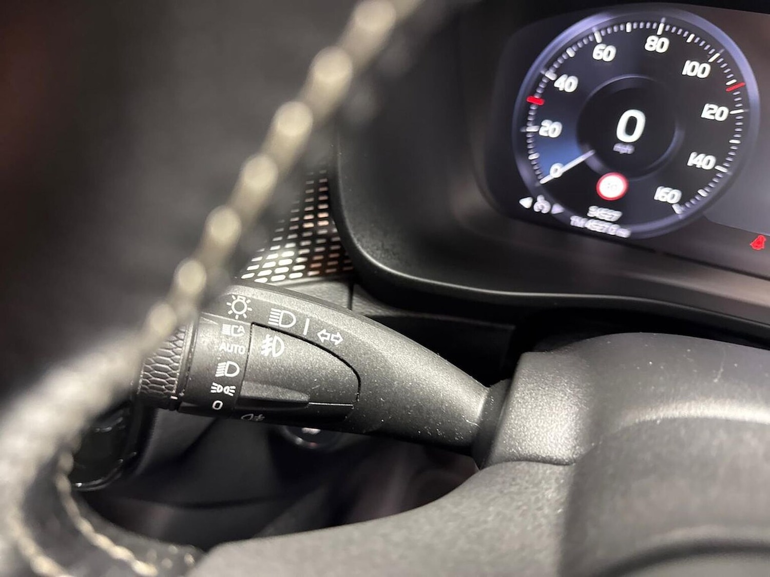 Used Volvo XC40 2021 for sale - 76396918: Photo 26