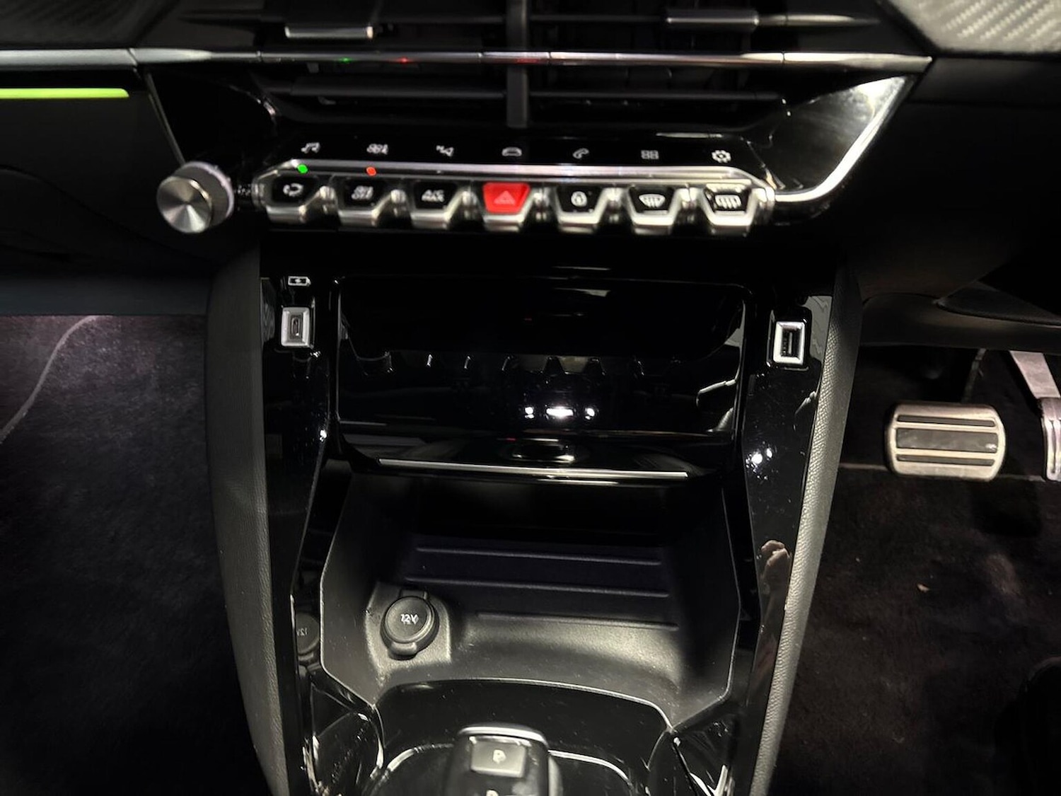 Used Peugeot 208 2021 for sale - 77024221: Photo 12