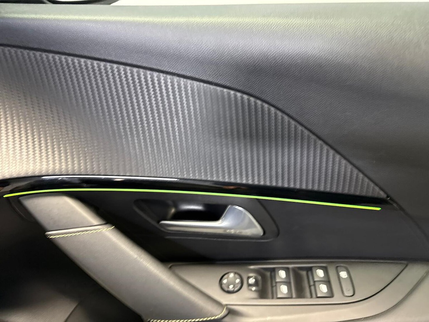 Used Peugeot 208 2021 for sale - 77024221: Photo 21