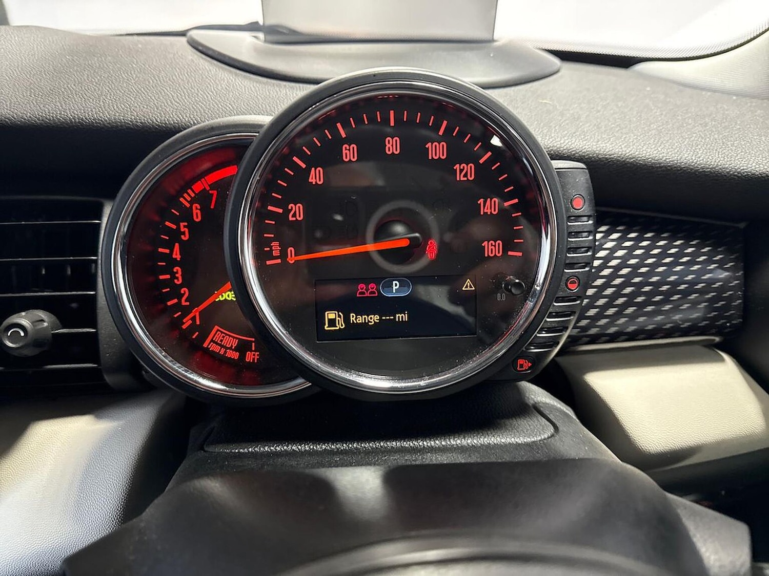 Used MINI Hatch 2014 for sale - 76946994: Photo 10