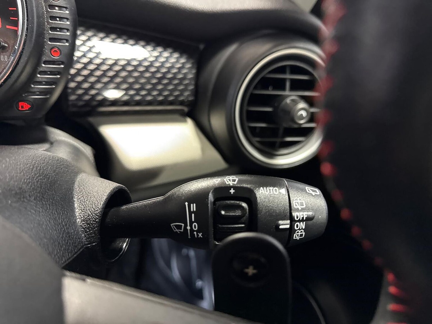 Used MINI Hatch 2014 for sale - 76946994: Photo 27