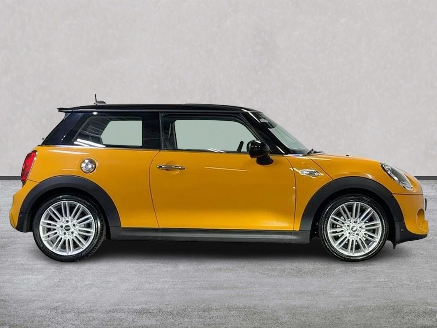 Used MINI Hatch 2014 for sale - 76946994: Photo 3
