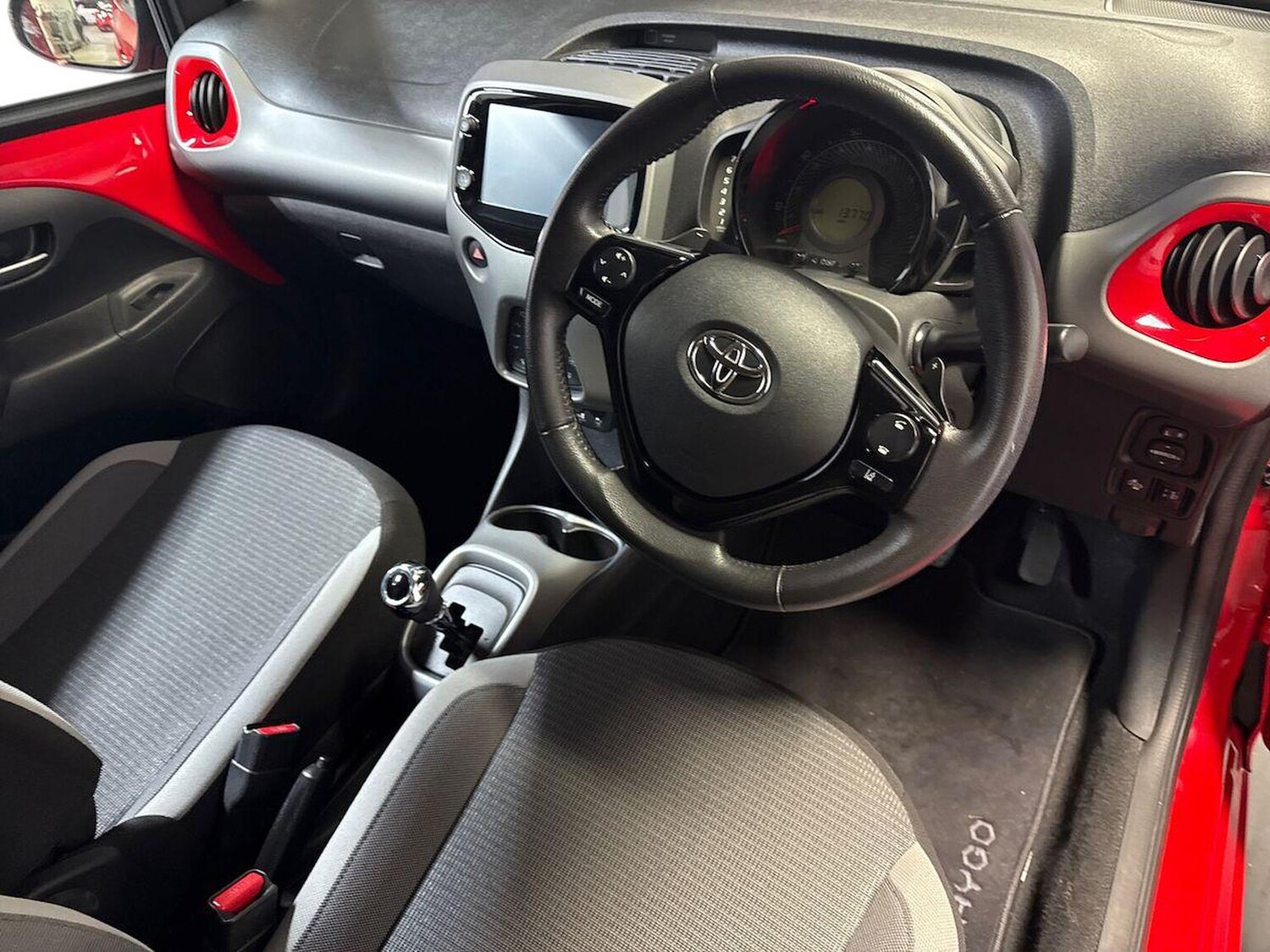 Used Toyota AYGO 2020 for sale - 77947332: Photo 15