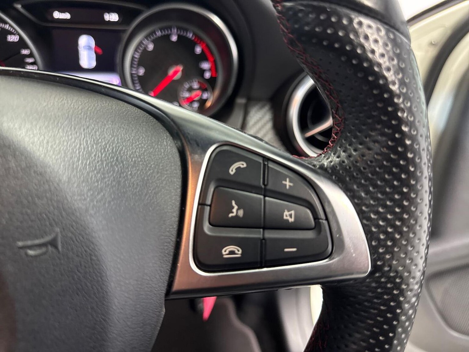 Used Mercedes-Benz A-Class 2016 for sale - 76026100: Photo 25