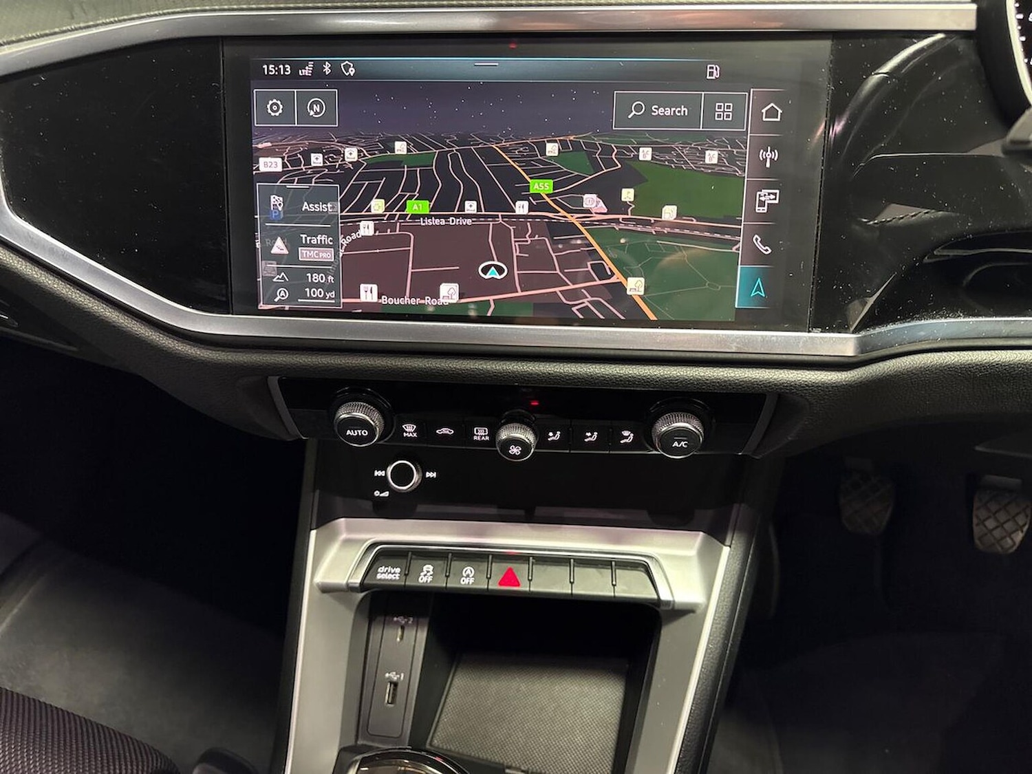 Used Audi Q3 2019 for sale - 76504960: Photo 11