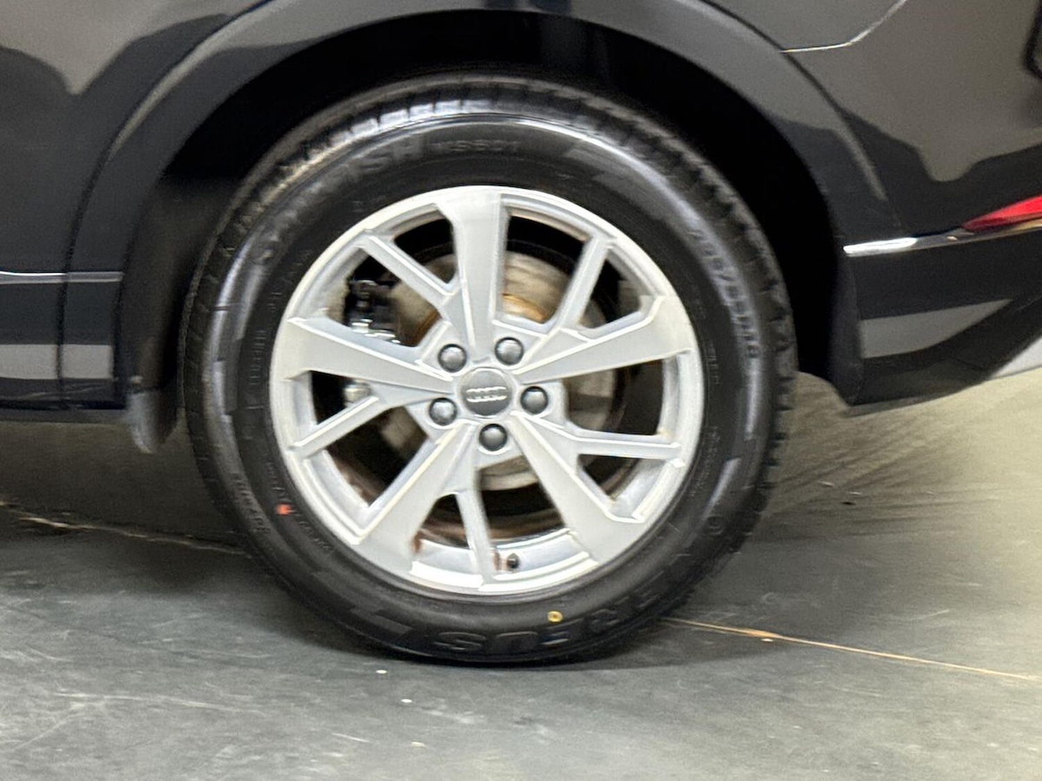 Used Audi Q3 2019 for sale - 76504960: Photo 6