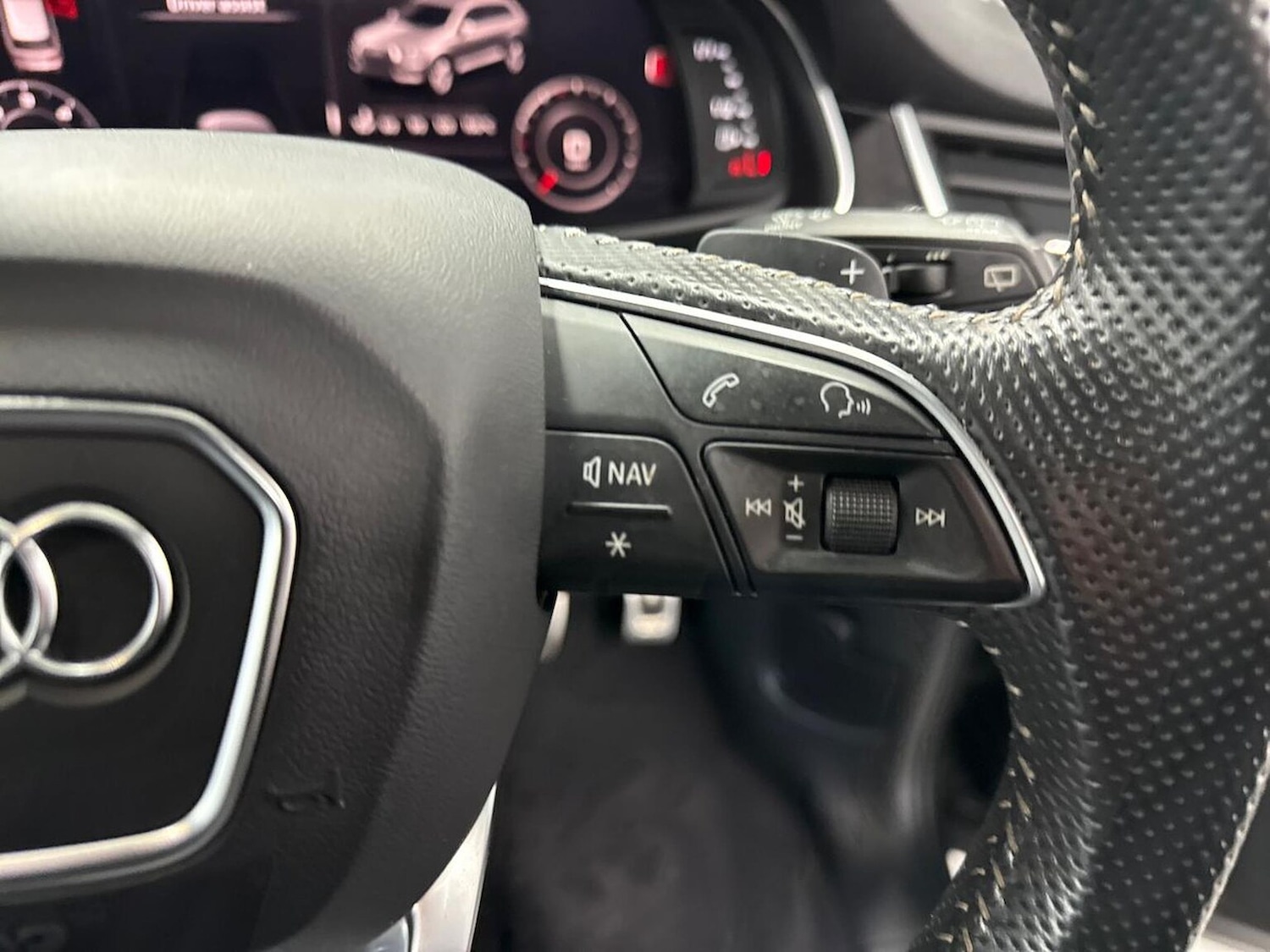 Used Audi Q7 2018 for sale - 77813371: Photo 24