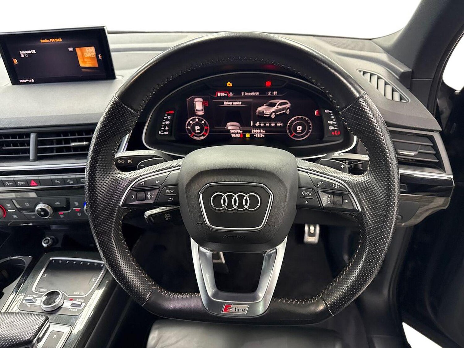 Used Audi Q7 2018 for sale - 77813371: Photo 9