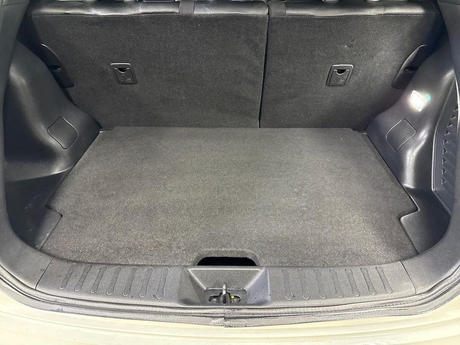 Used Nissan Juke 2017 for sale - 78192070: Photo 19