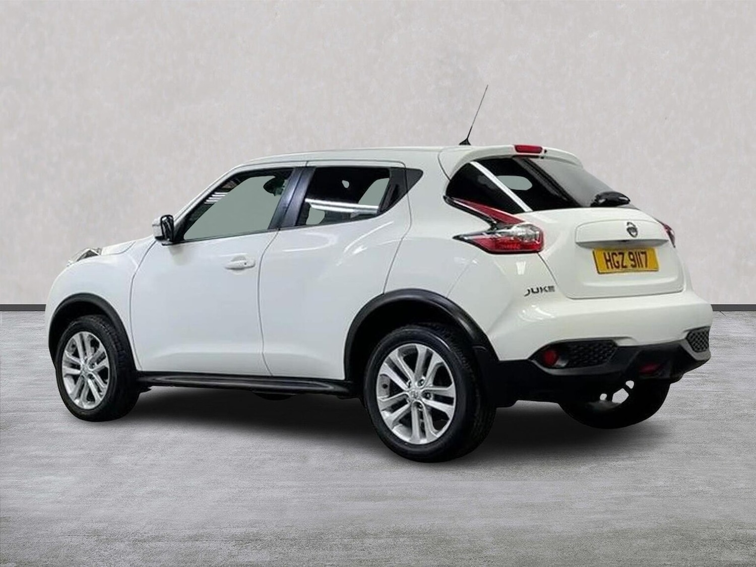 Used Nissan Juke 2017 for sale - 78192070: Photo 4
