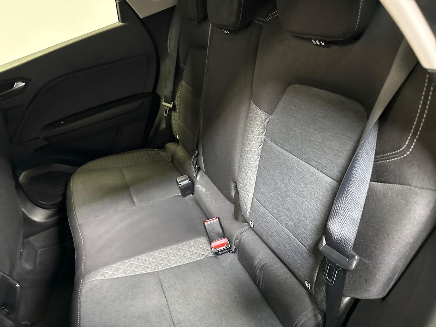 Used Renault Captur 2022 for sale - 76905001: Photo 16