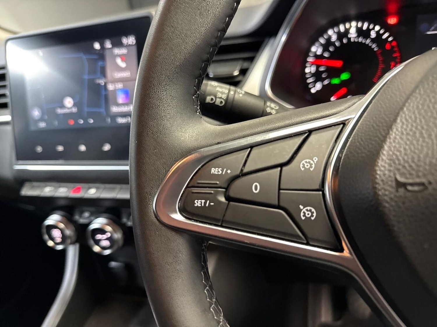 Used Renault Captur 2022 for sale - 76905001: Photo 24